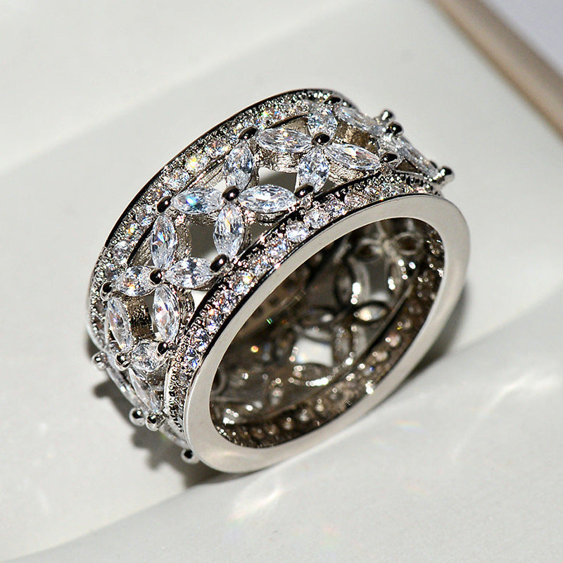 Luxury full zircon ring for women