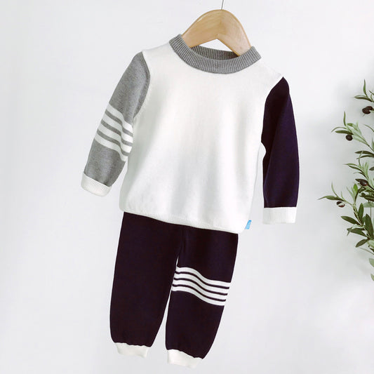 Baby sweater set