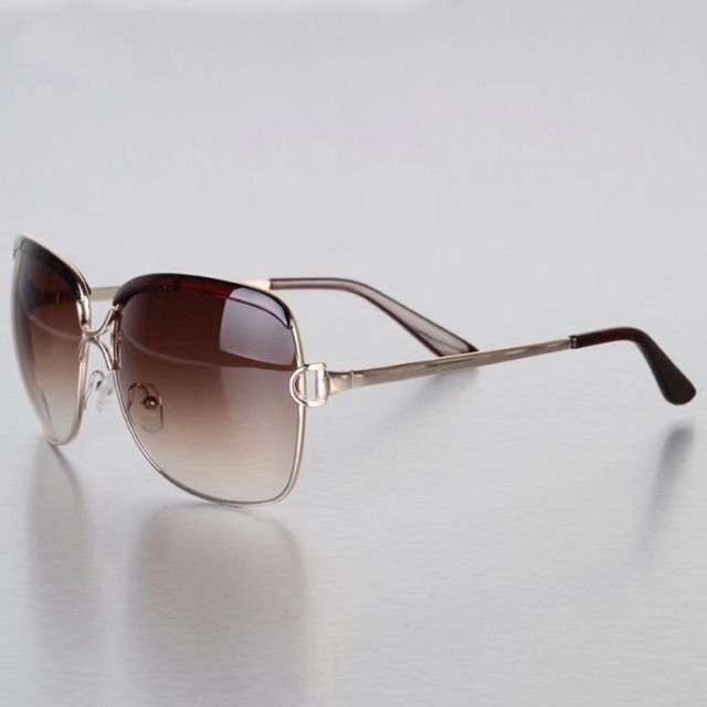Fashion Classic Sunglasses Ladies Driving Eye Protection